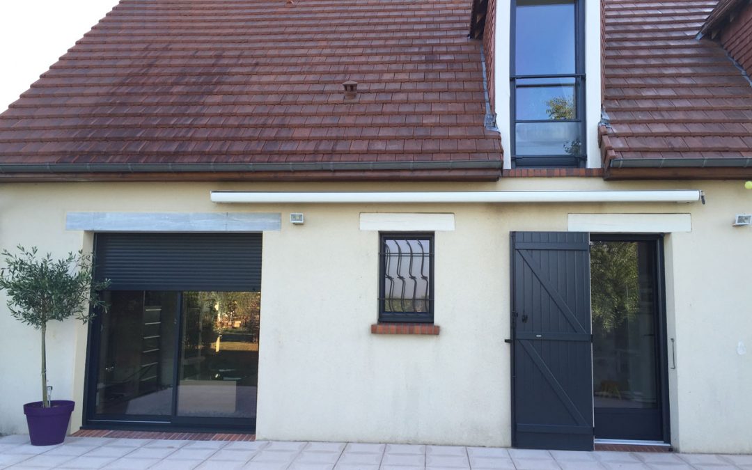 Chantier Chaingy : menuiseries alu gris anthracite
